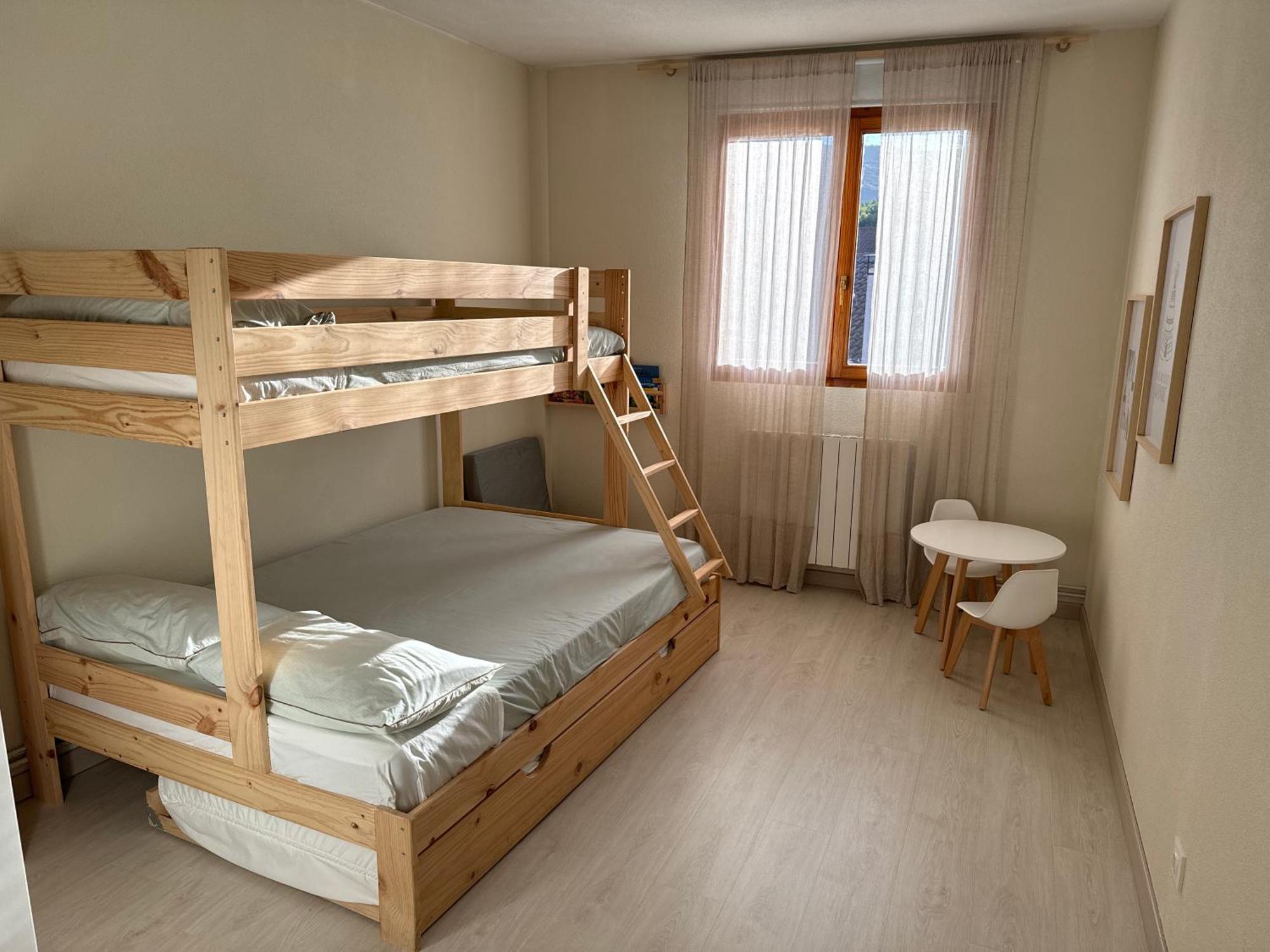 Apartamento Recien Reformado En Ezcaray Buitenkant foto