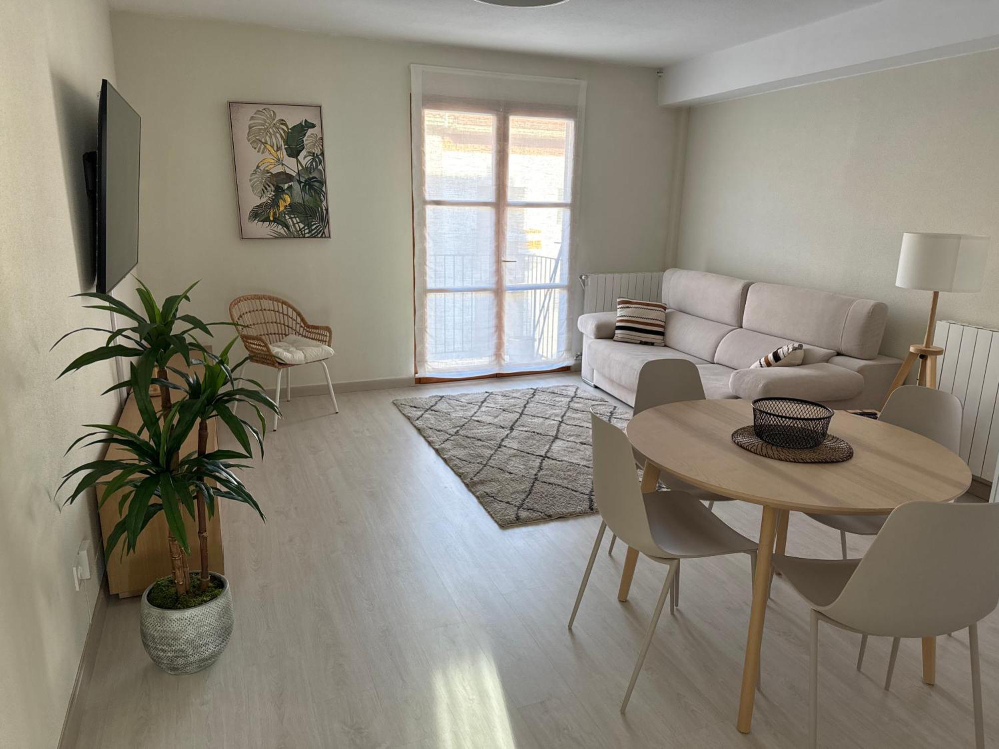 Apartamento Recien Reformado En Ezcaray Buitenkant foto
