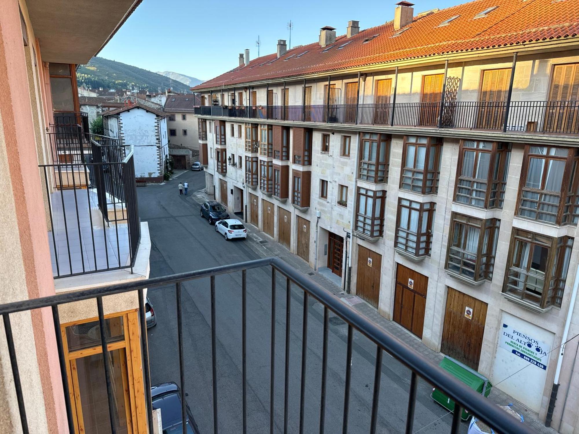 Apartamento Recien Reformado En Ezcaray Buitenkant foto